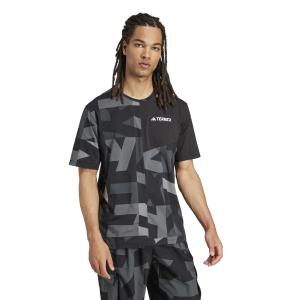 product/a/d/adidas_je0390_black-carbon_4.jpg