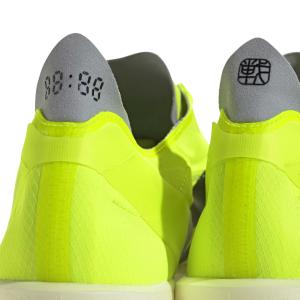product/a/d/adidas_ji0991_8_footwear_photography_detail_view_1_white-nw091625.jpg