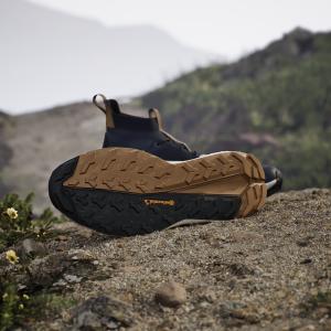 product/a/d/adidas_ji1873_17_footwear_photography_heromrktng_view_4-nw091625.jpg