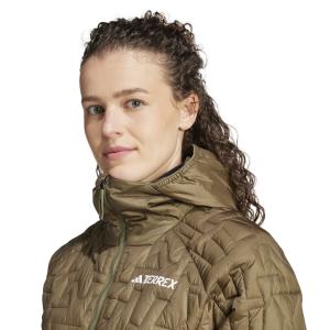 product/a/d/adidas_ji8585_8_apparel_on_model_detail_view_1_white.jpg