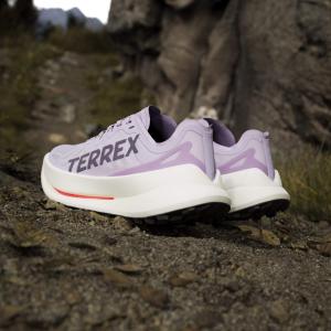 product/a/d/adidas_jq1616_19_footwear_photography_heromrktng_view_6-nw091625.jpg