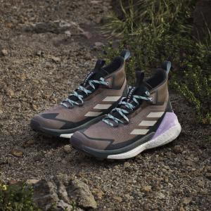 product/a/d/adidas_jq9901_17_footwear_photography_heromrktng_view_5-nw091625.jpg