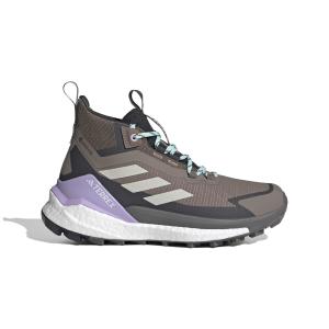 product/a/d/adidas_jq9901_1_footwear_photography_side_lateral_center_view_white-nw091625.jpg
