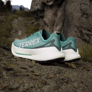 product/a/d/adidas_jr5238_19_footwear_photography_heromrktng_view_6-nw091725.jpg