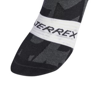 product/a/d/adidas_jx1094_black-olistr-white_3.jpg