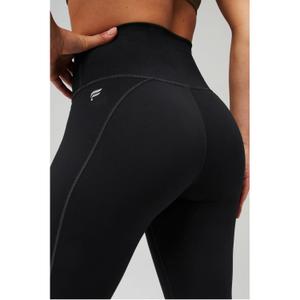 product/f/a/fabletics_pt1617843-0001_black_3.jpg
