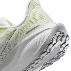 product/n/i/nike_fd2723-114_sail-metallic-silver-photon-dust_10.jpg