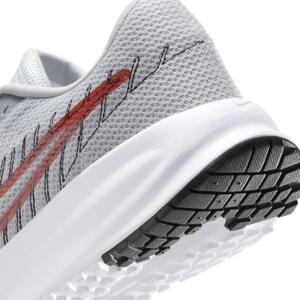 hm9594-005-chaussures-de-running-nike-defy-wolf-grey-bright-crimson-black-white