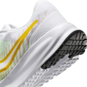 product/n/i/nike_hm9594-101_white-laser-orange-apricot-agate_4.jpg