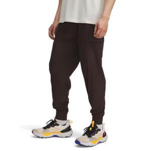 1383245-246-jogging-under-armour-lauch-kona-brown